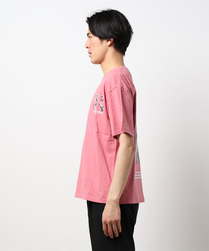 バックロゴデイジーTシャツ