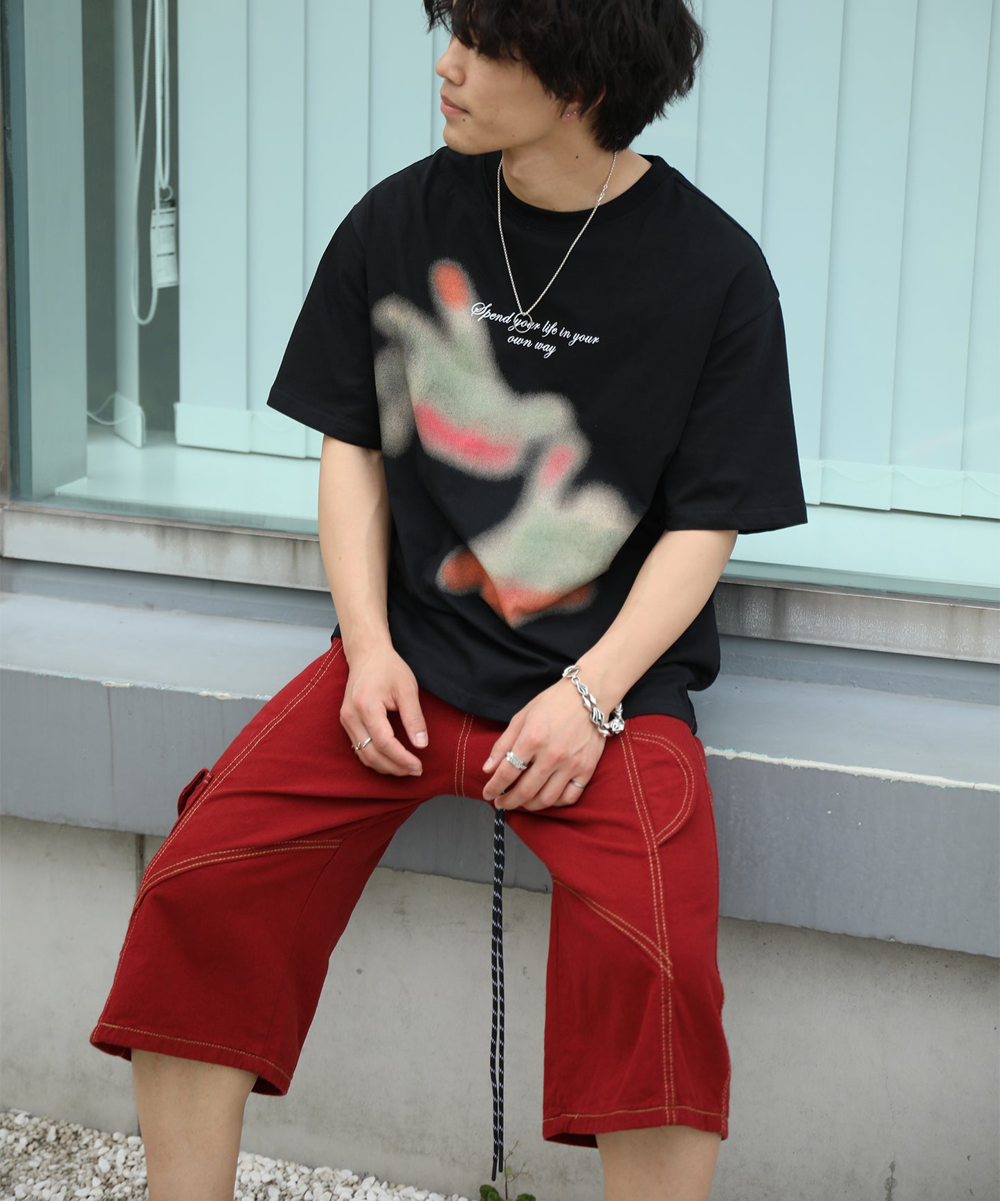 HOOK ブラーアート × スローガン グラフィックT (SS)