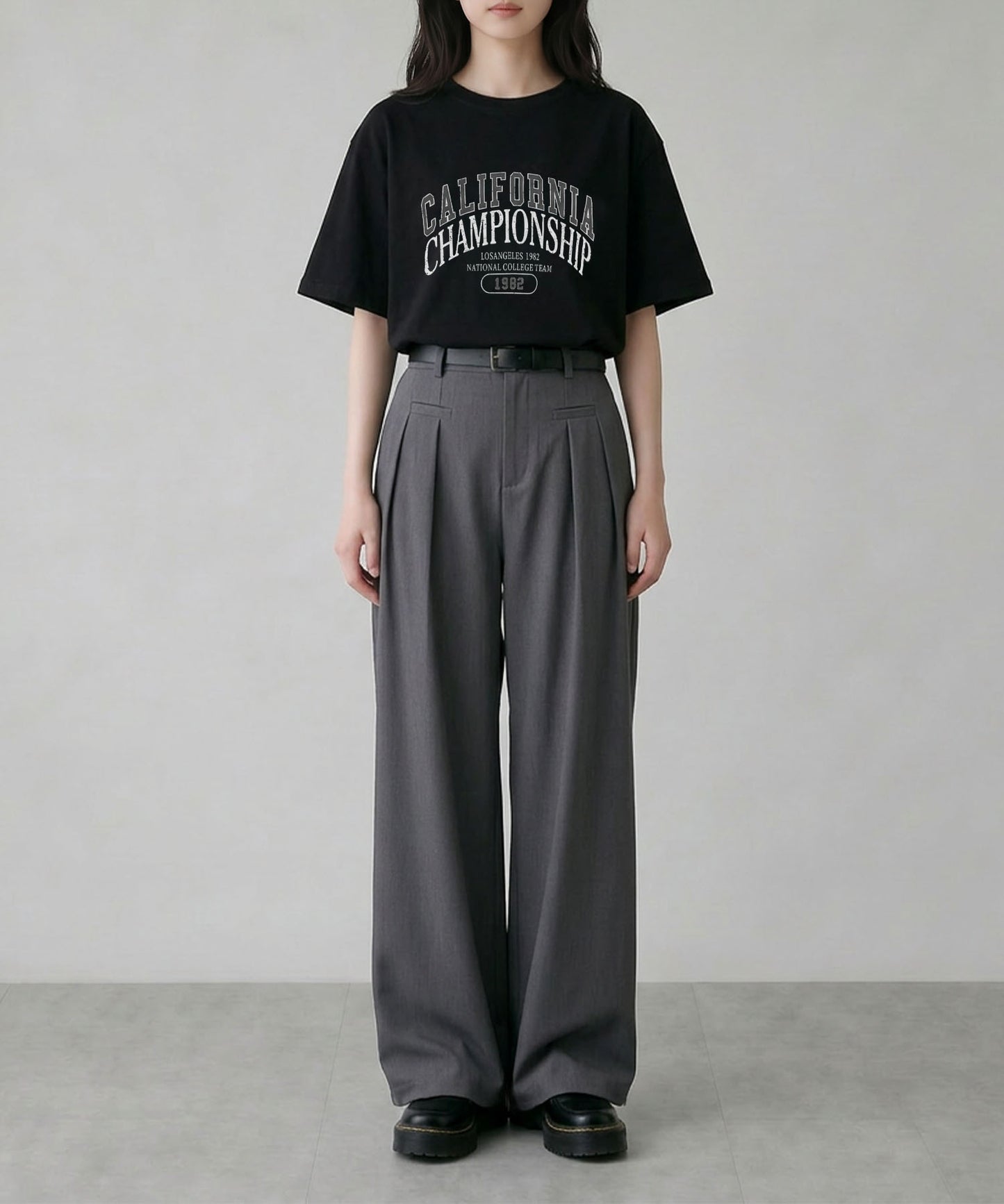 aimoha/カレッジロゴプリントTシャツ