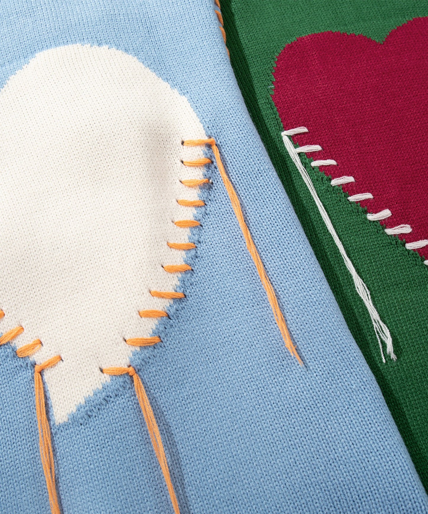 [HOOK] Unique heart knit