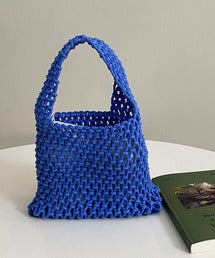 編みハンドバッグ