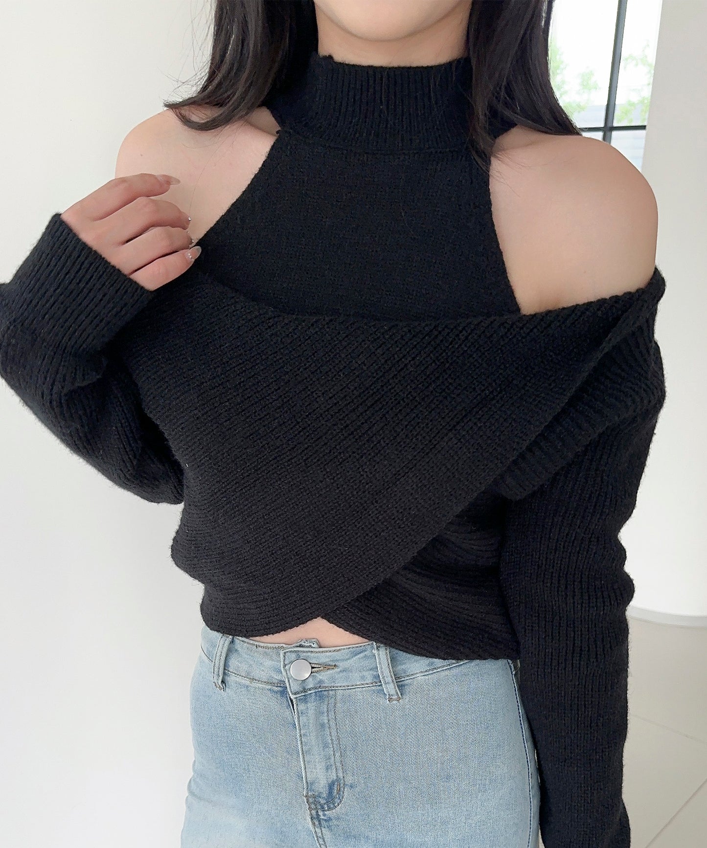 【Jasmine】ハイネック肩見せニットプルオーバー
