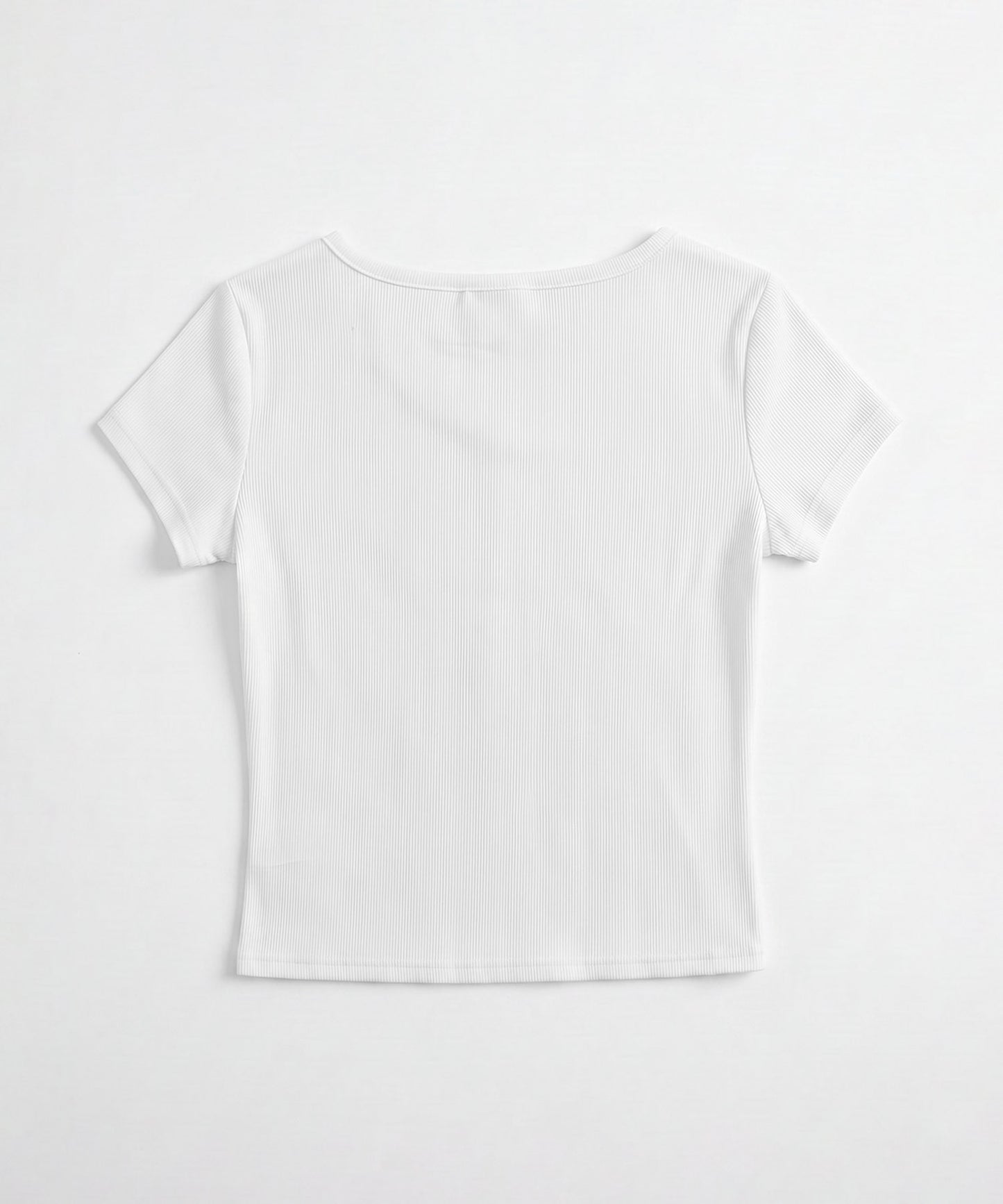HOOK for girls 胸元デザイン × ハートスタッズプリント　クロップド 半袖 Tシャツ