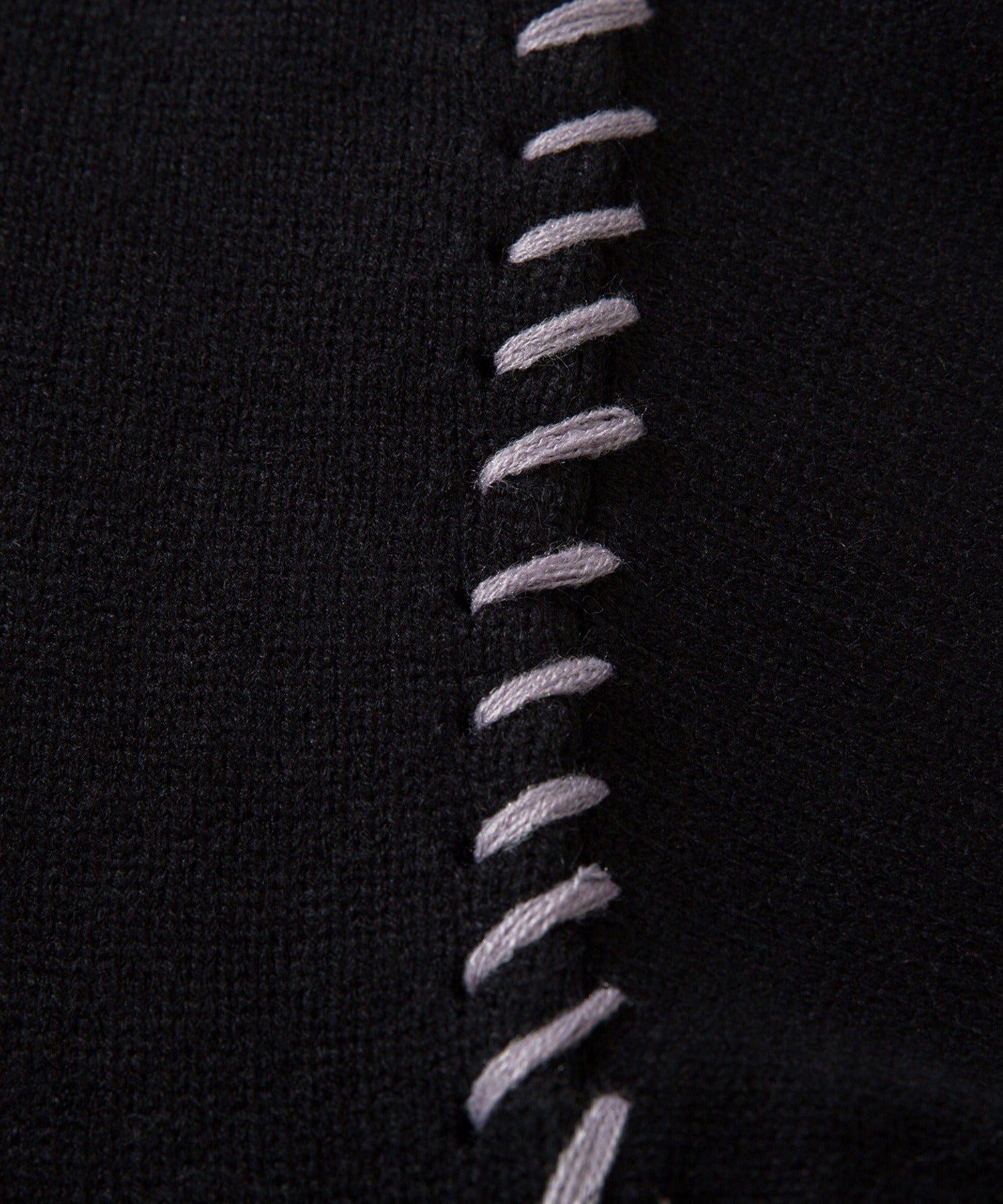 [HOOK -original-] Margaret knit pullover with unique lazy stitch fringe