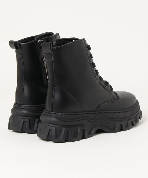 スニーカーソール軽量ブーツ