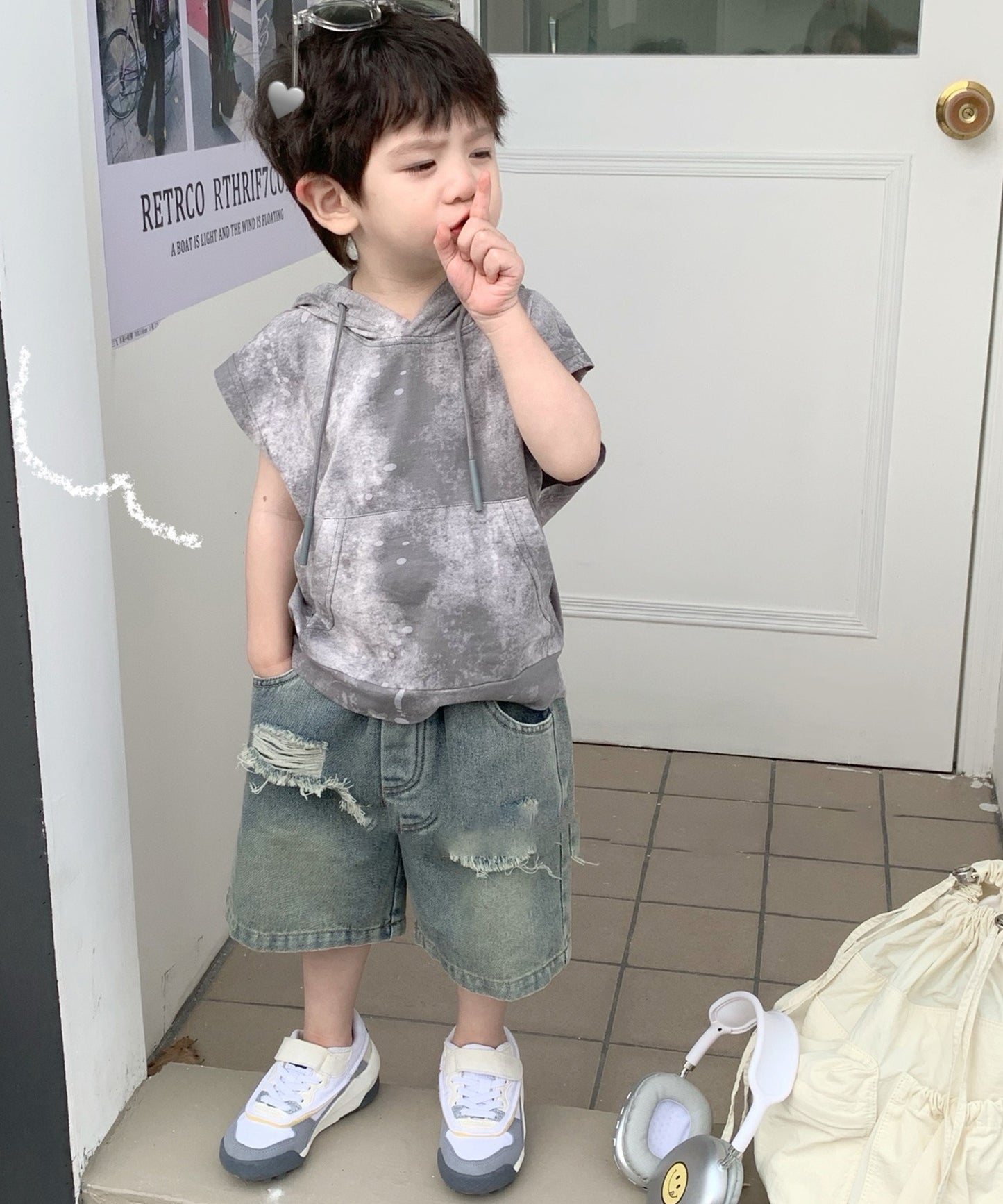 【aimoha-KIDS-】子供服　ポケット付きパーカーベスト