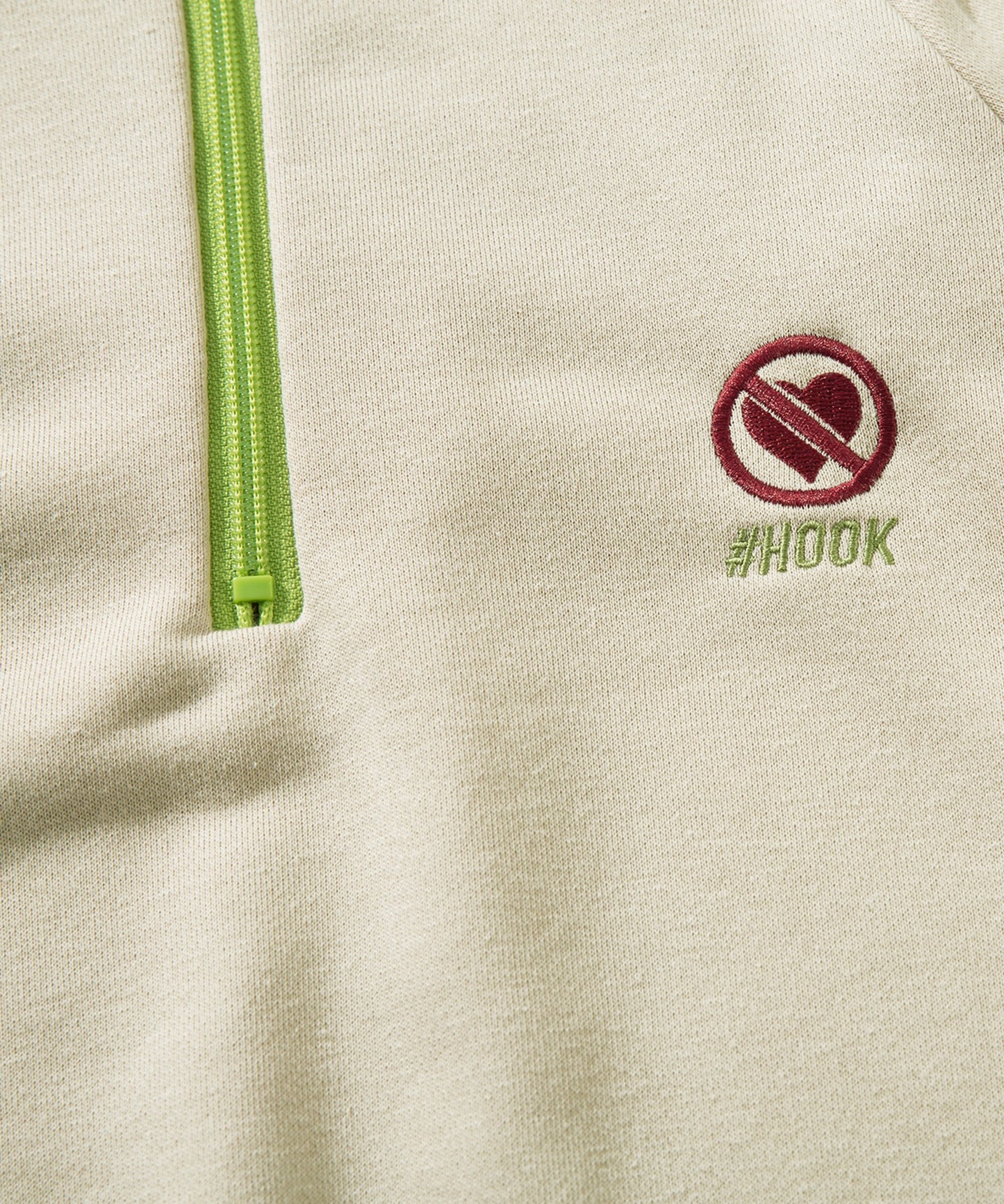 【HOOK -original-】配色ワンポイント刺繍飾りステッチサイドラインハーフジップ セットアップ可能