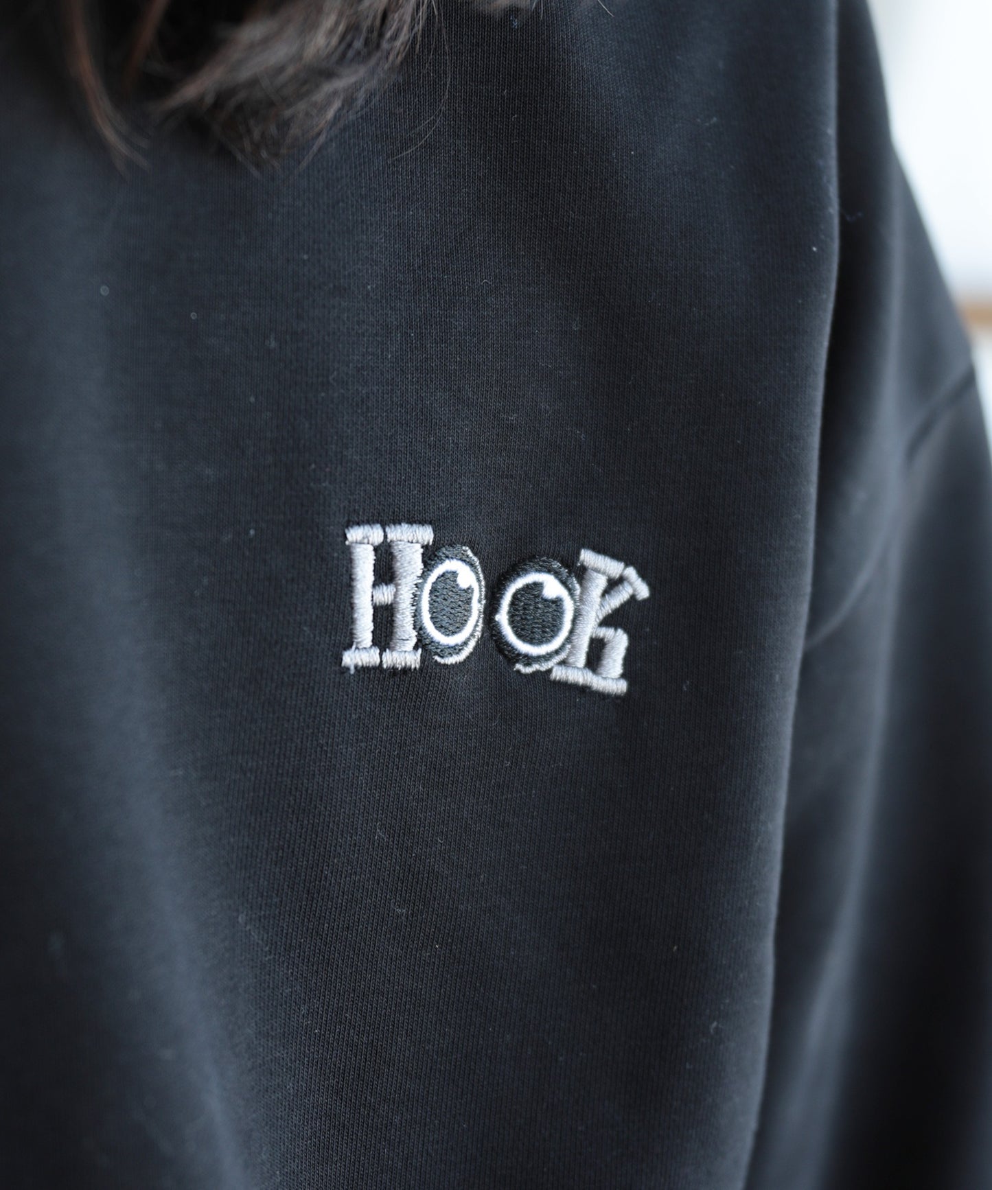 【HOOK -original- 】ハート肘パッチ刺繍スウェット