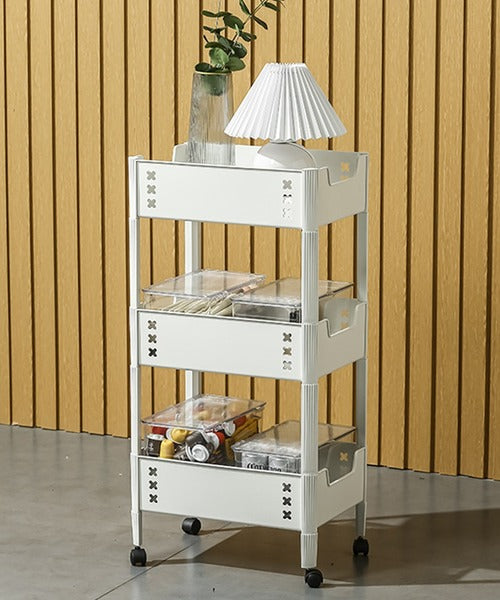 キャスター付きで移動可能な３段ラック