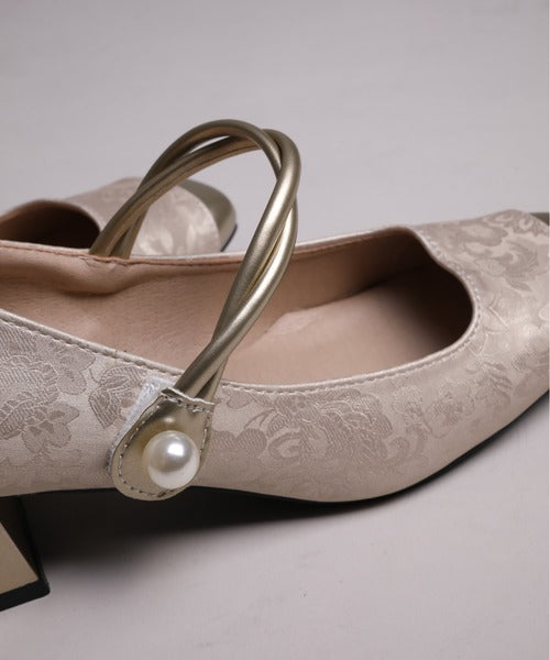 【shoes365】刺繍模様　切り替えつま先デザインパンプス