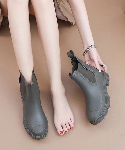 ショートチェルシーレインブーツ