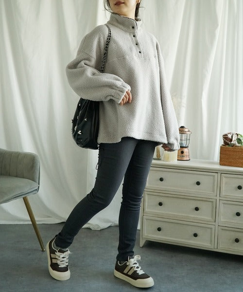 ハーフボタンボアプルオーバー