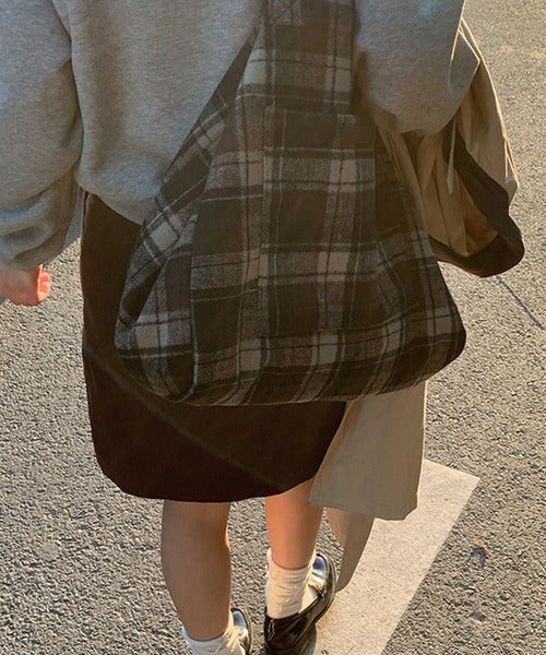 チェック柄トートバッグ