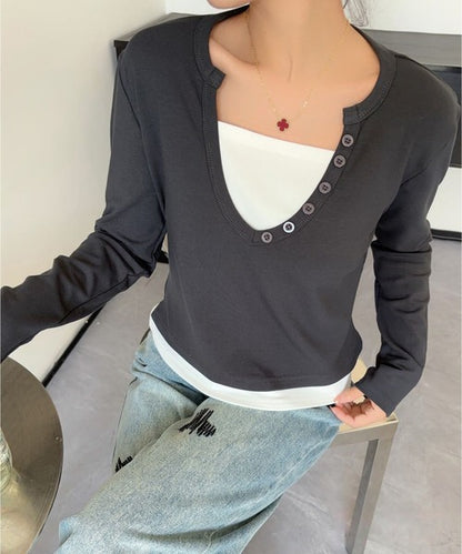ボタン付きVネックレイヤードトップス