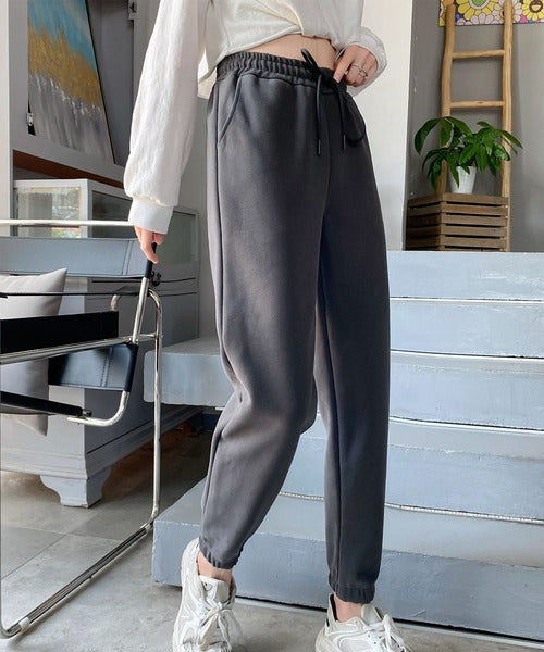 ジョガーパンツ