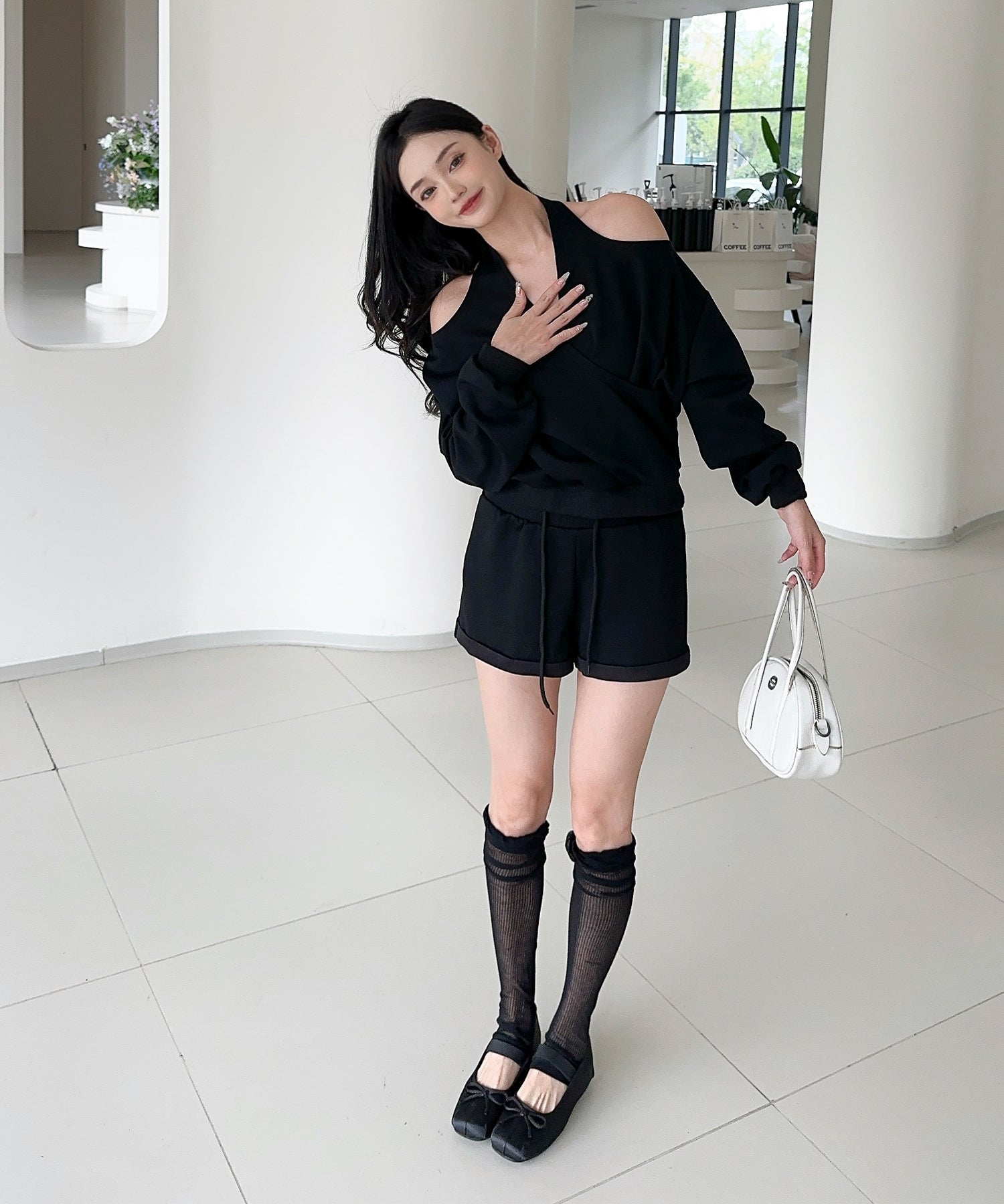 【Jasmine】肩見せスウェット+ウェットショートパンツ