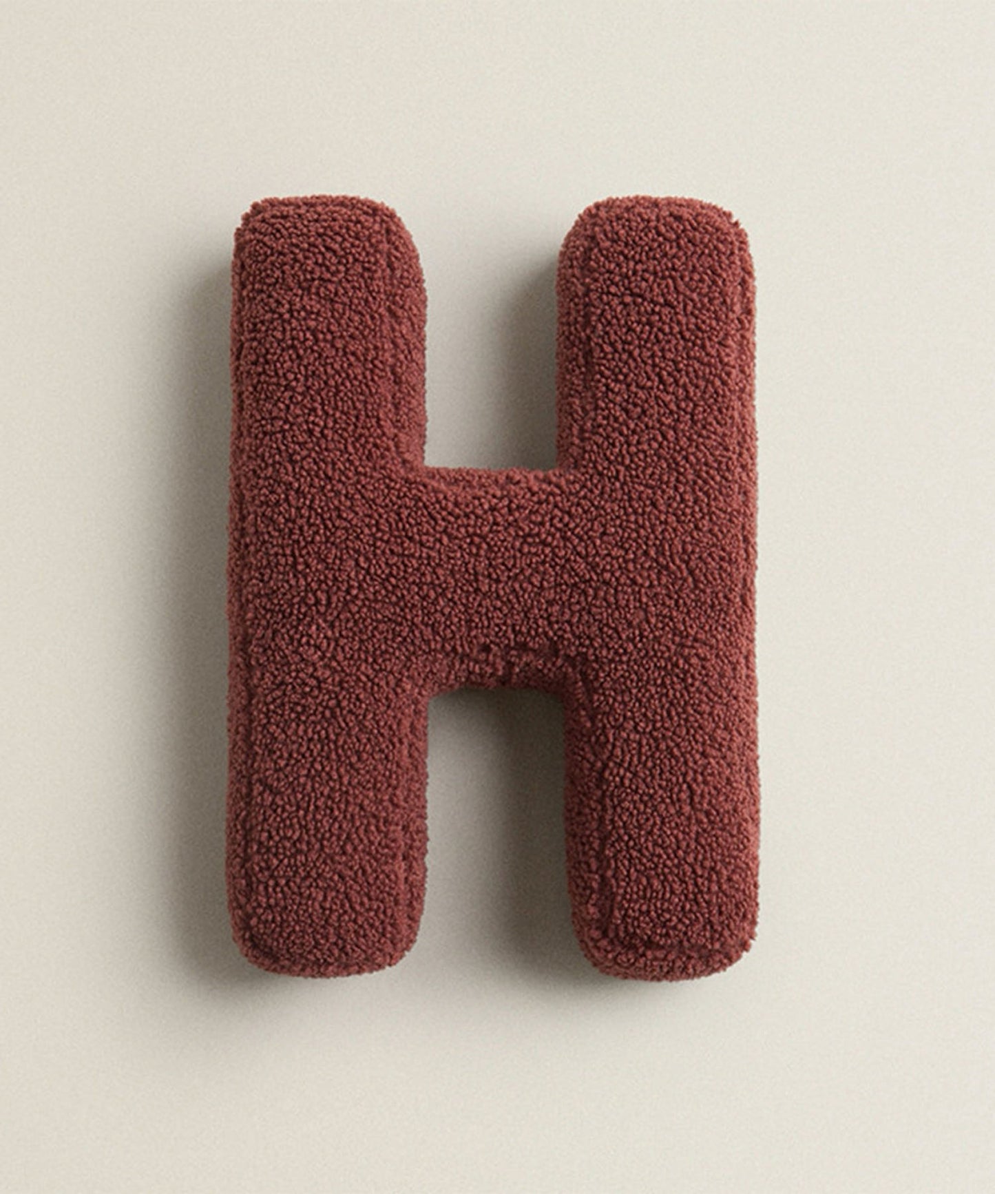 アルファベットイニシャルクッション