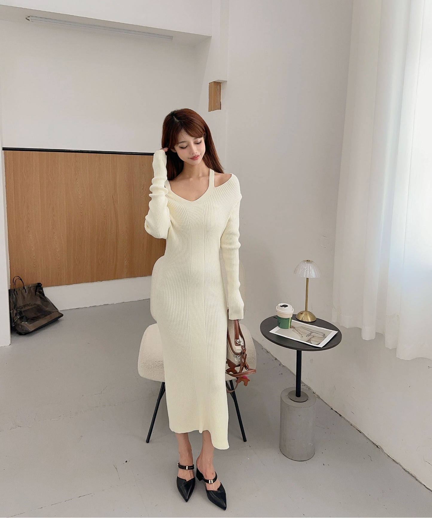 【Jasmine】カットアウトデザインニットワンピース