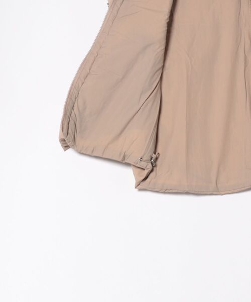 すっきり見えダウンベスト