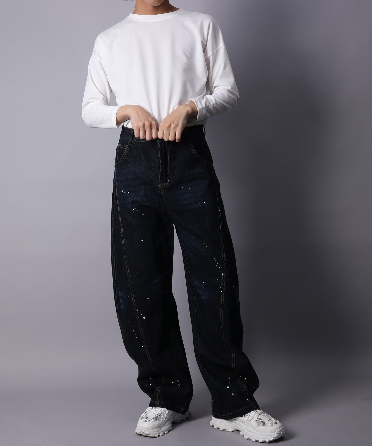 コクーン ペンキ加工 デニムパンツ