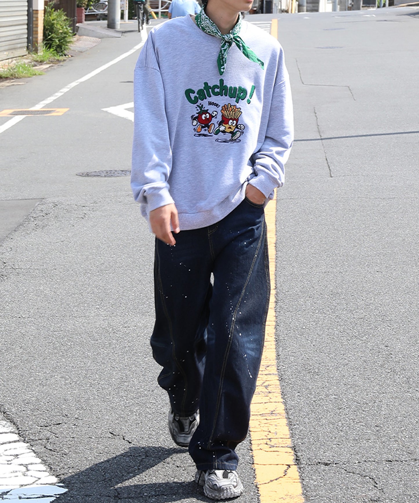 コクーン ペンキ加工 デニムパンツ