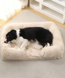 Fluffy sofa-style pet bed