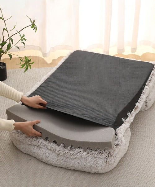 Fluffy sofa-style pet bed