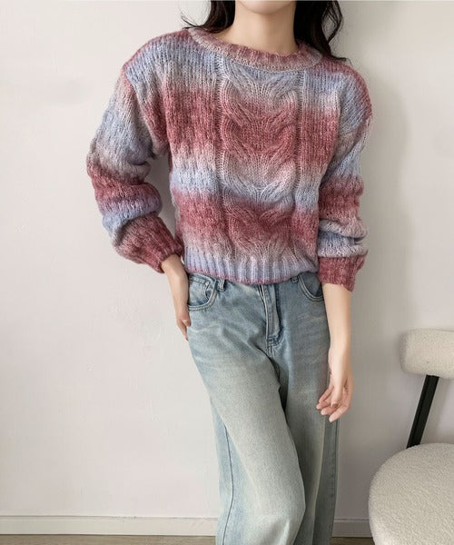 グラデーションケーブル編みニットプルオーバー