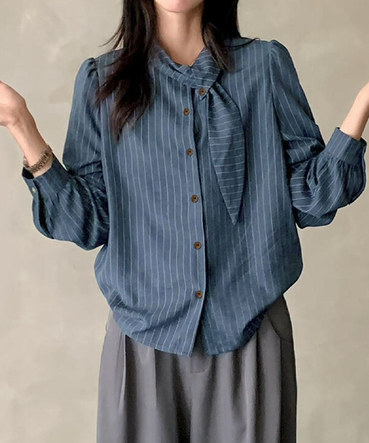 フェミニンリボンストライプシャツブラウス