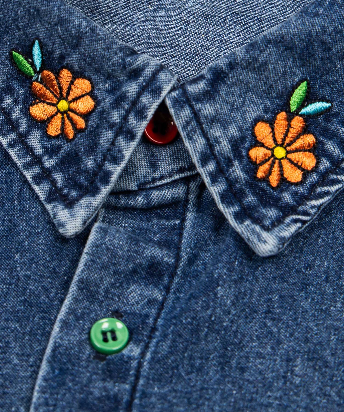 HOOK フラワーポット刺繍 × カラーボタン デニムシャツ ビッグシルエット