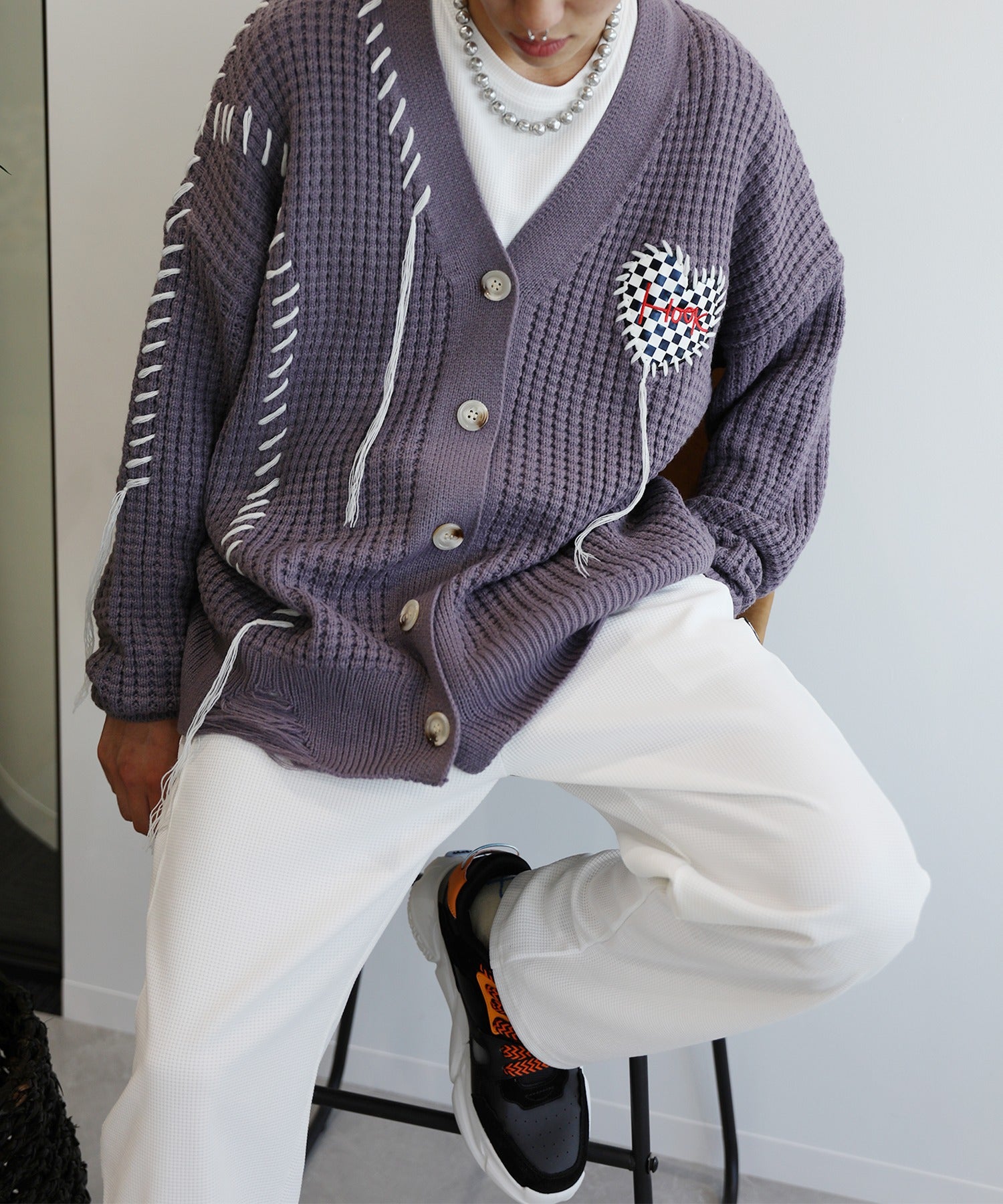 [HOOK -original-] Block check heart patch waffle knit crazy stitch V neck cardigan