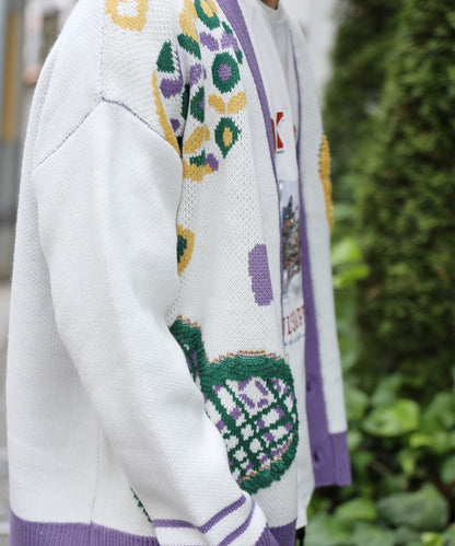 [HOOK -original-] Retro-style Sagara embroidery heart pattern V-neck cardigan