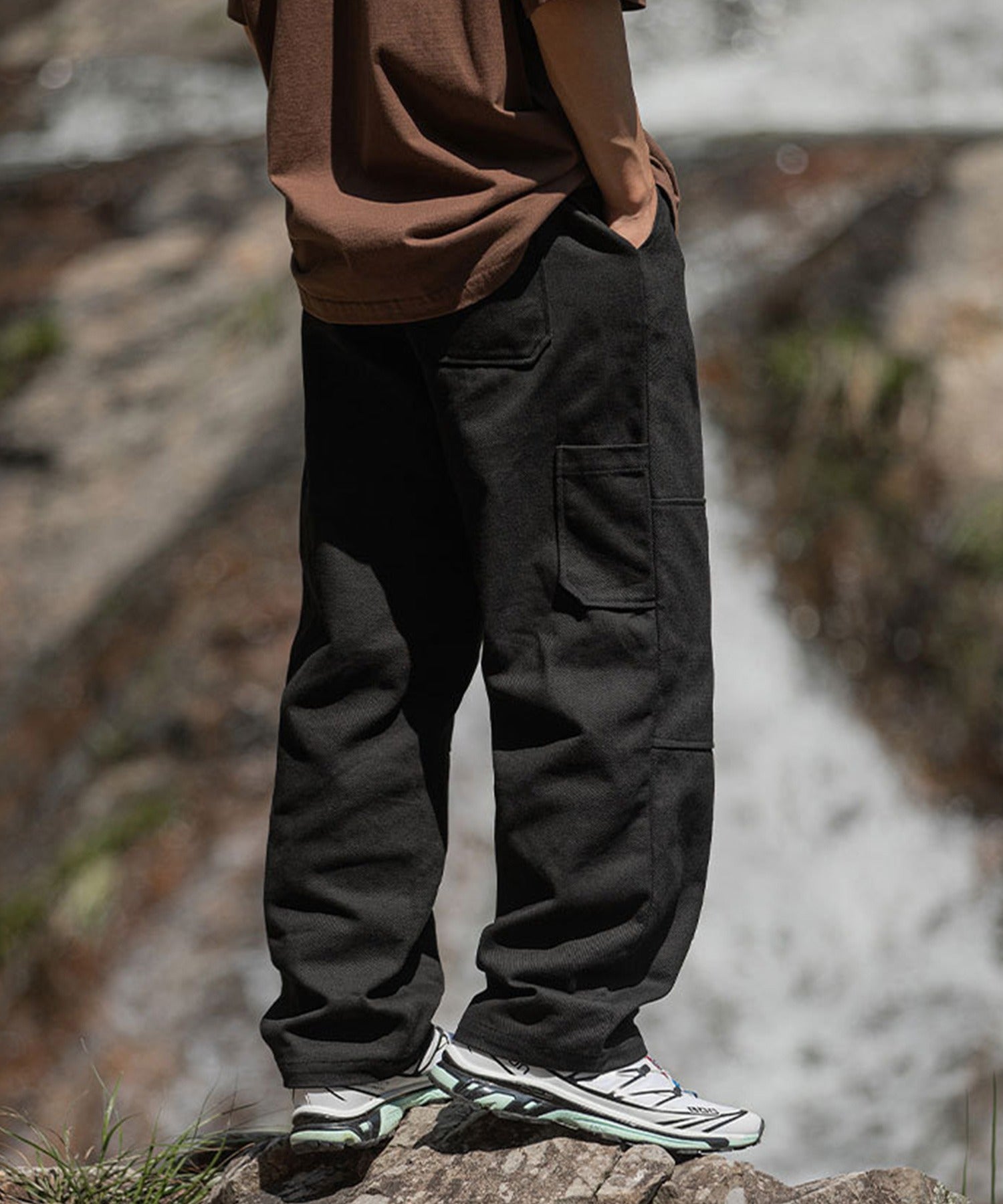 HOOK】ヴィンテージ風ウォッシュ加工横切り替えカーゴパンツ – 《公式