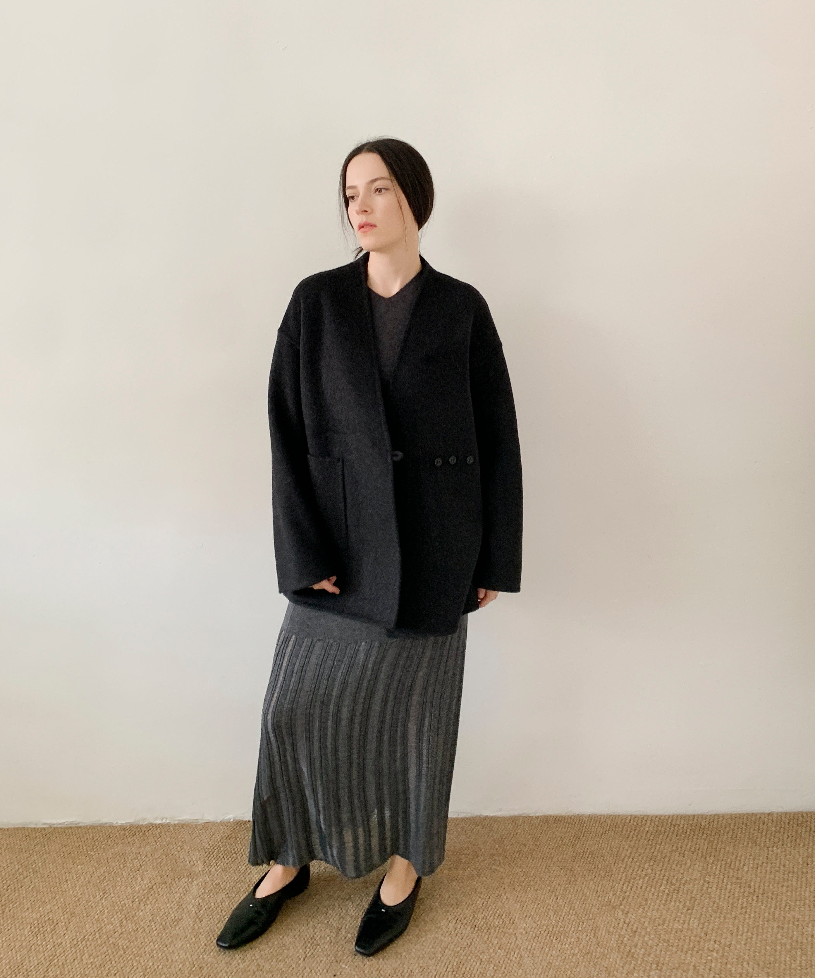 DECADE CLASSIC ノーカラーリバーウールコート