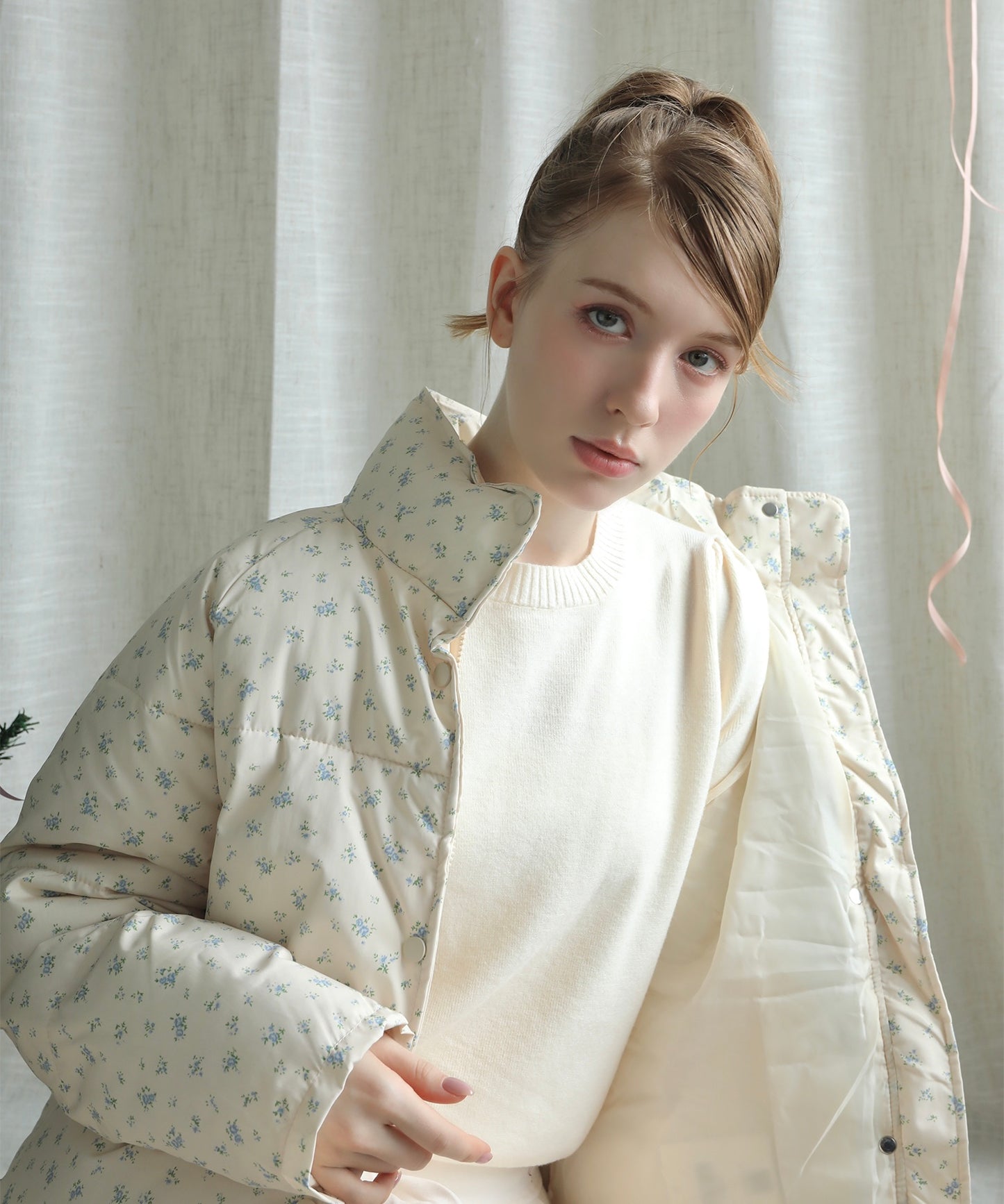 【Jasmine】花柄スタンドカラーダウンジャケットショート丈