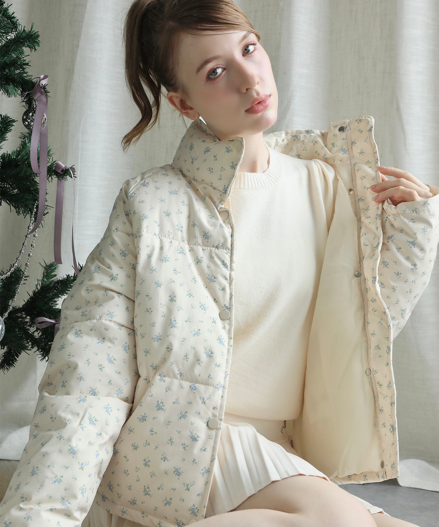 【Jasmine】花柄スタンドカラーダウンジャケットショート丈