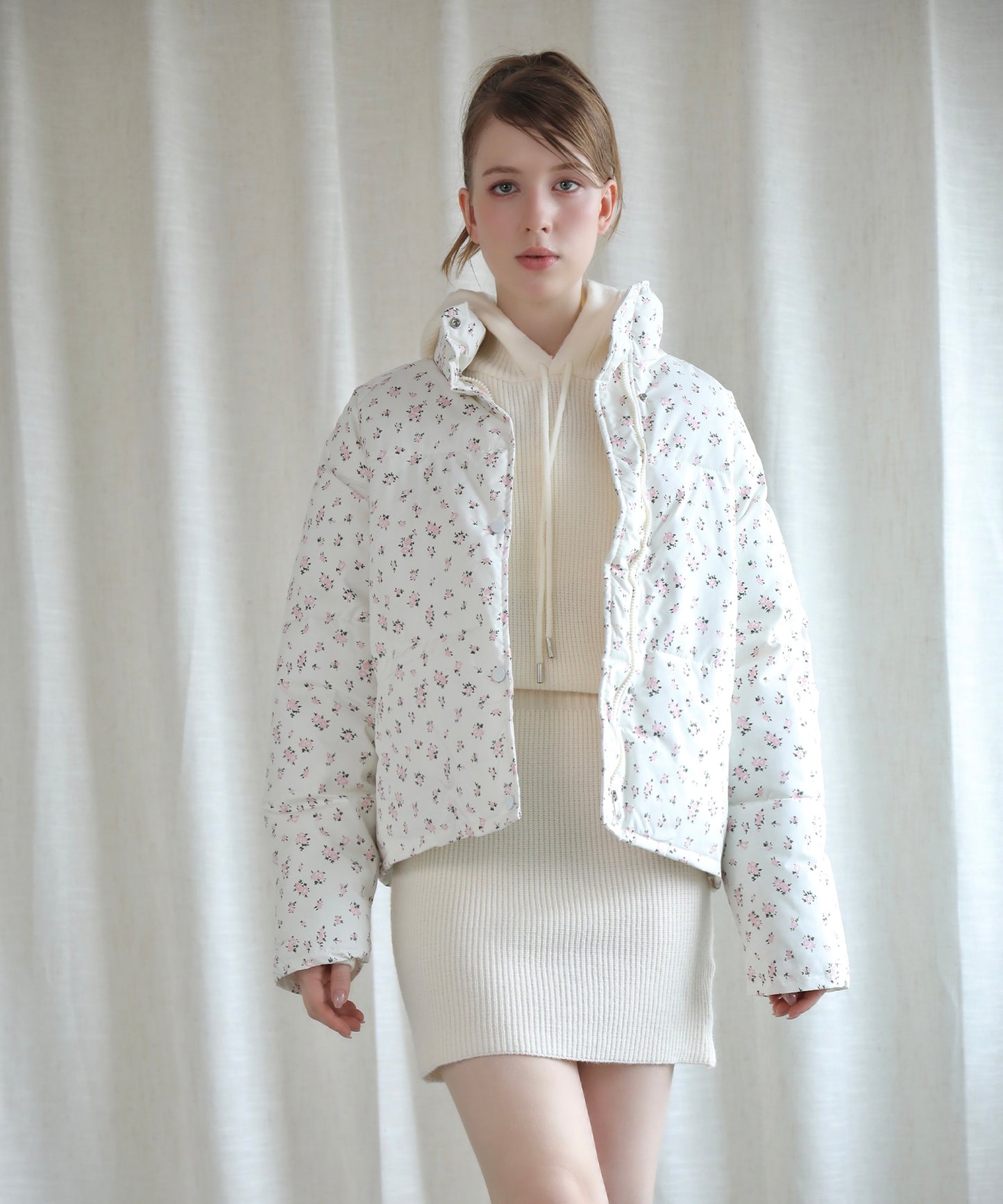 【Jasmine】花柄スタンドカラーダウンジャケットショート丈