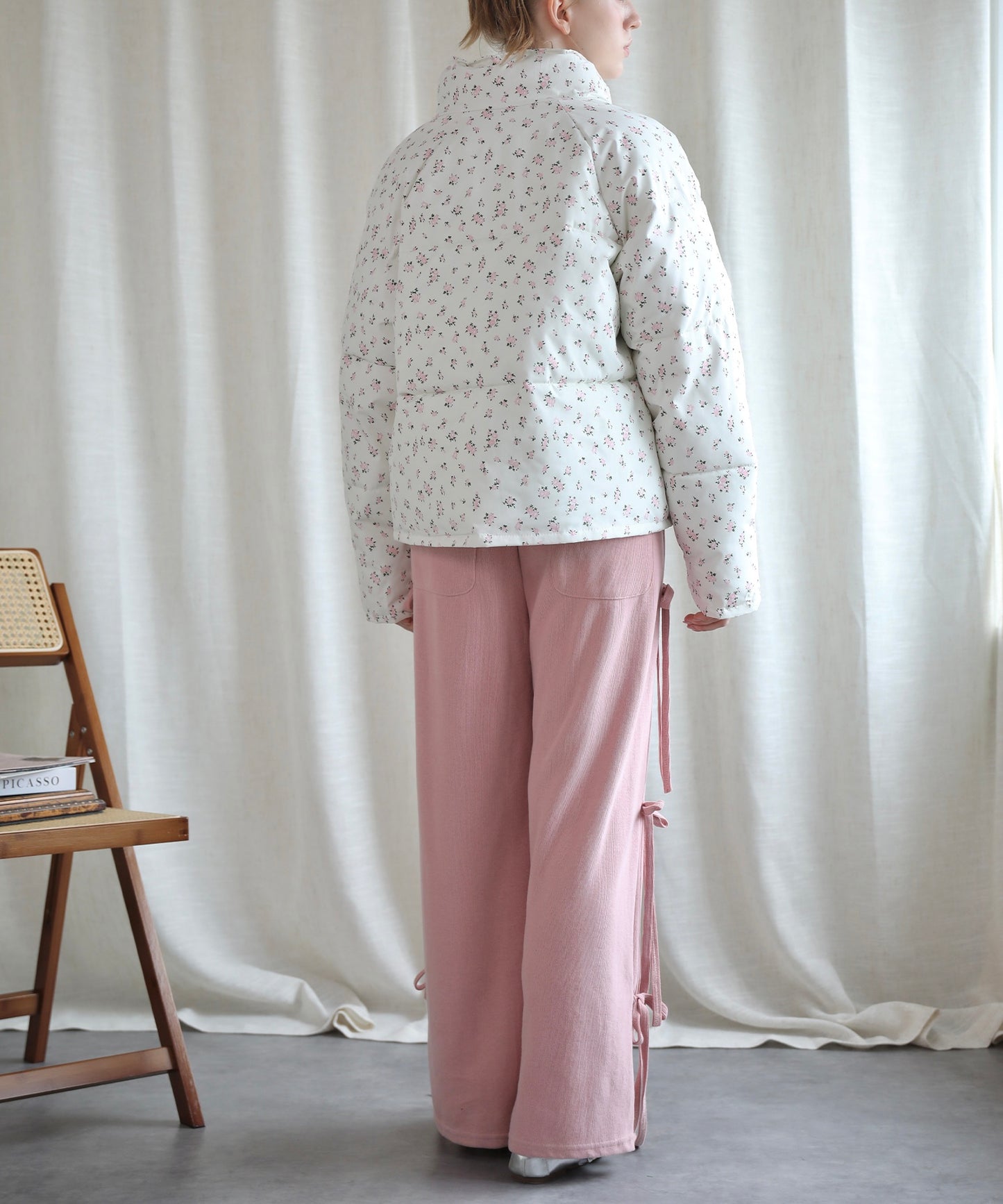 【Jasmine】花柄スタンドカラーダウンジャケットショート丈