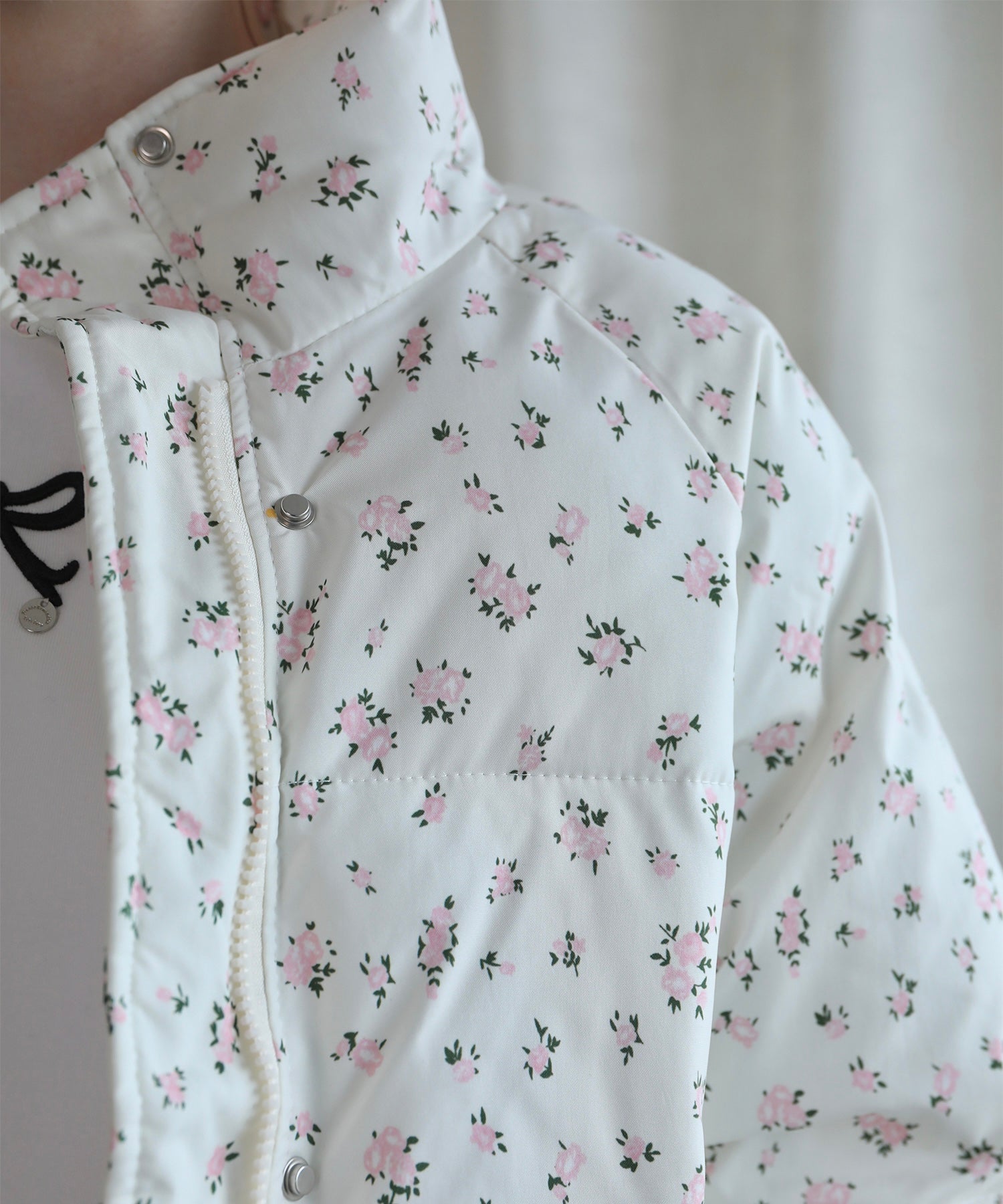 【Jasmine】花柄スタンドカラーダウンジャケットショート丈