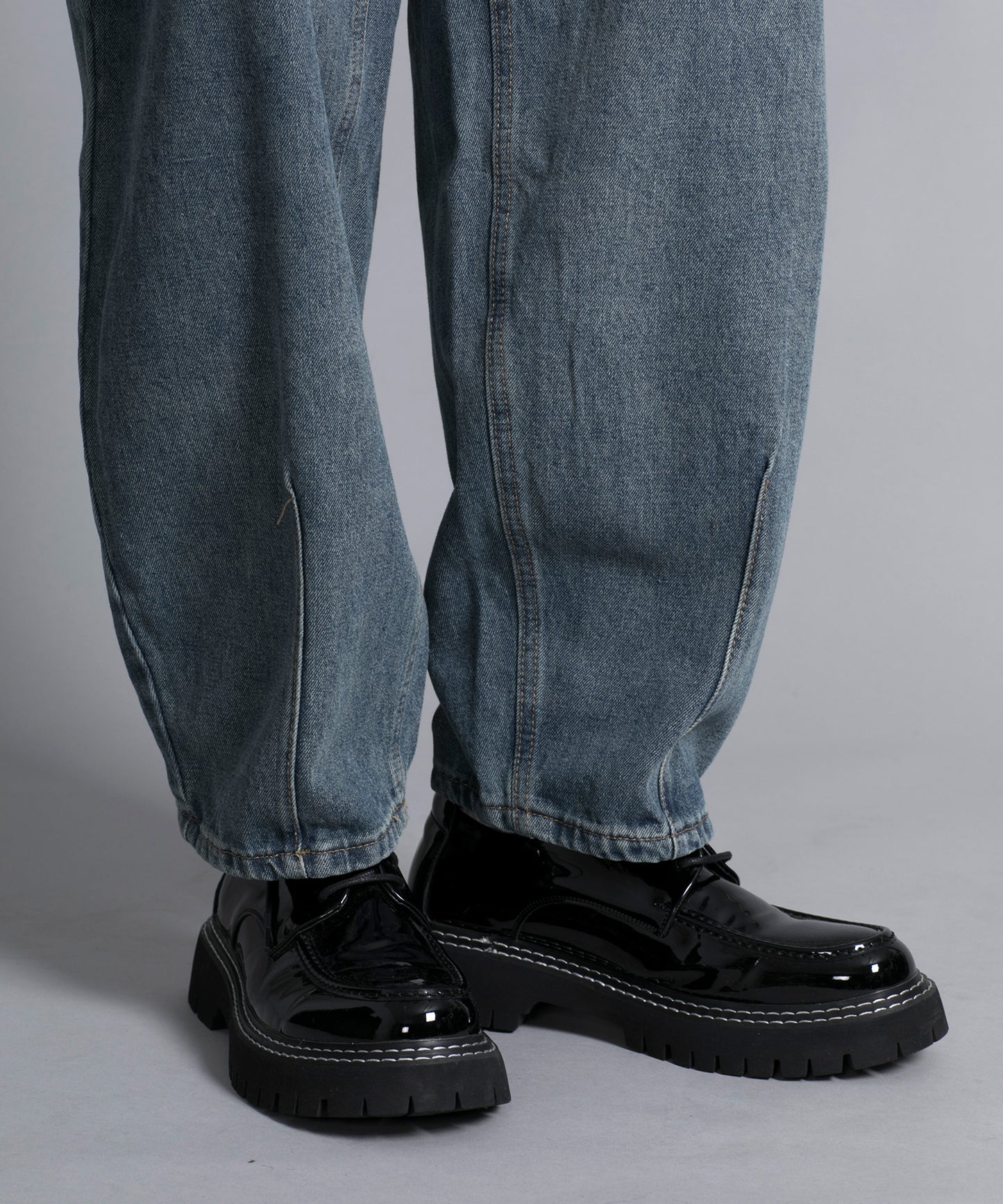 【aimoha neo】BAGGY DOUBLE　BELT TUCK JEANS