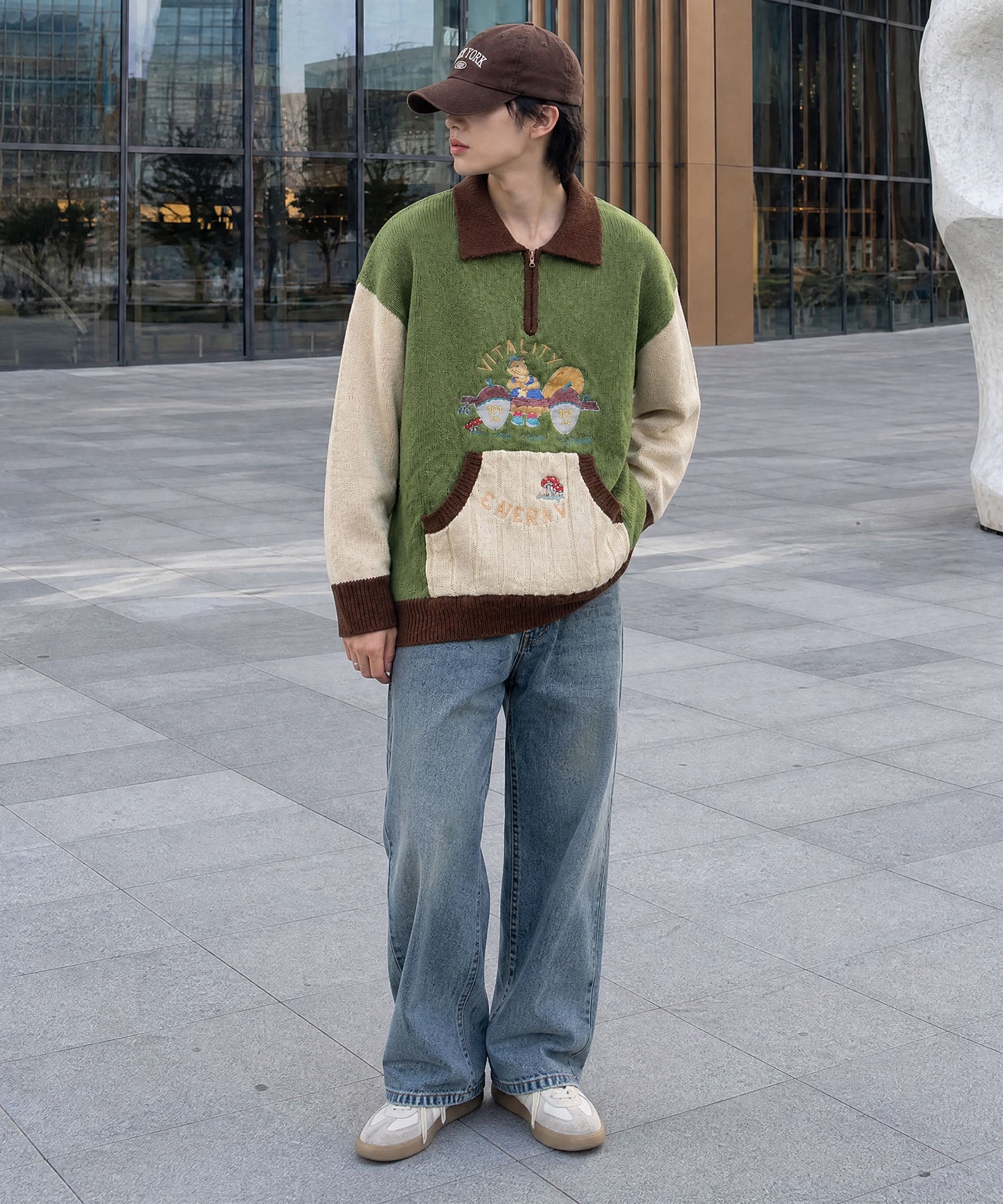 HOOK】古着風キャラクター刺繍切り替えポロニット – 《公式》moremore