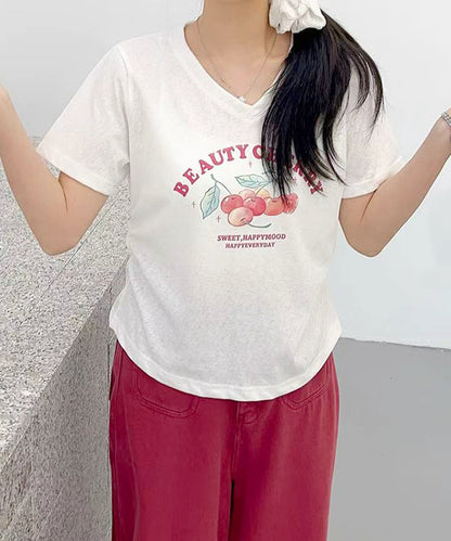 VネックチェリーTシャツ