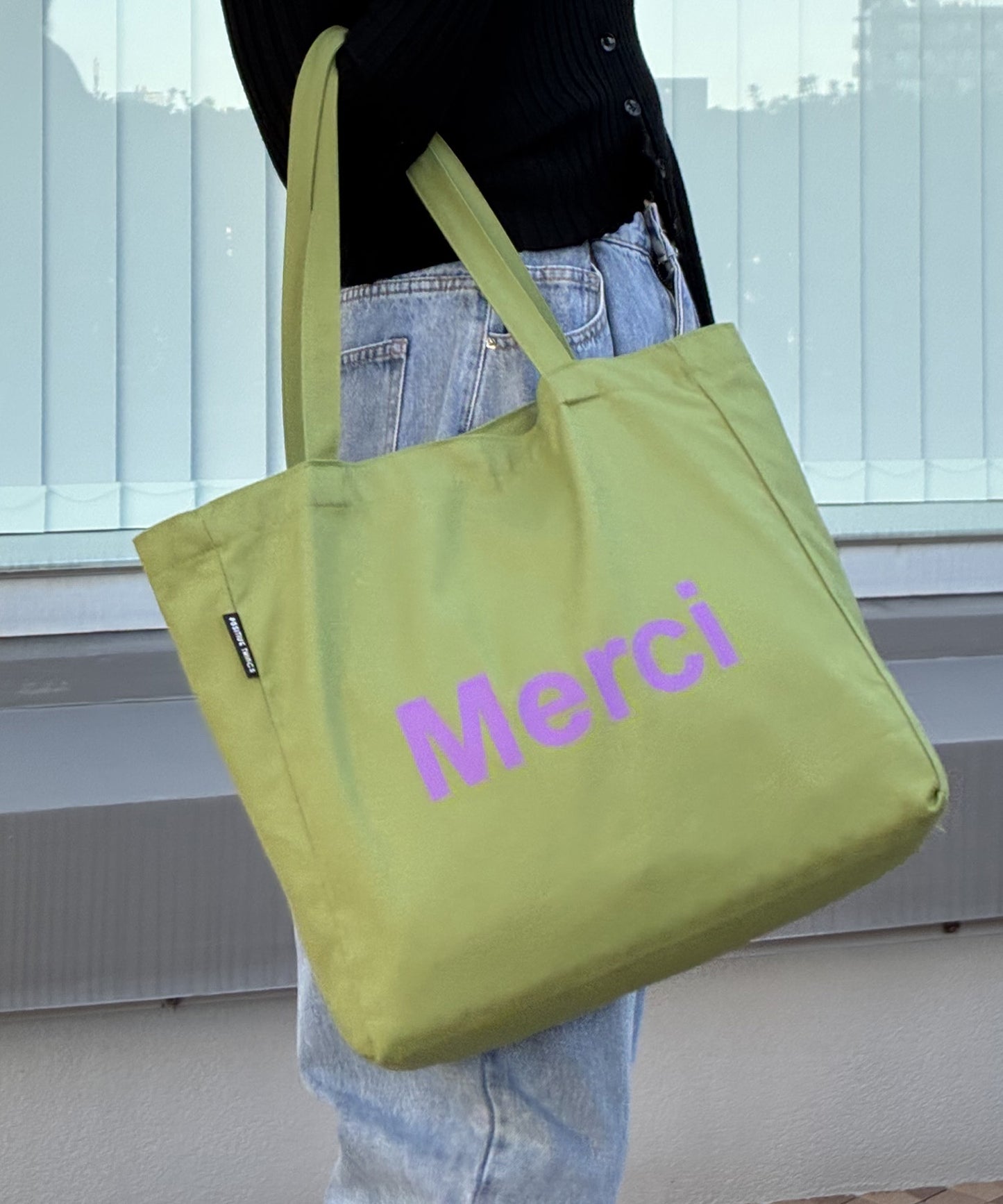 merciロゴトートバッグ