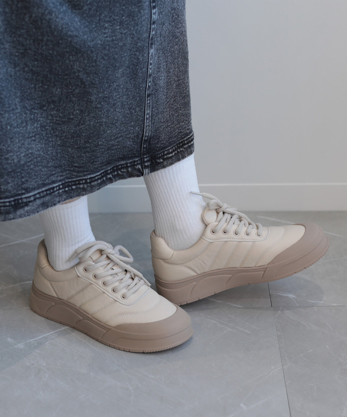 【shoes365】ステッチ飾り　厚底スニーカー