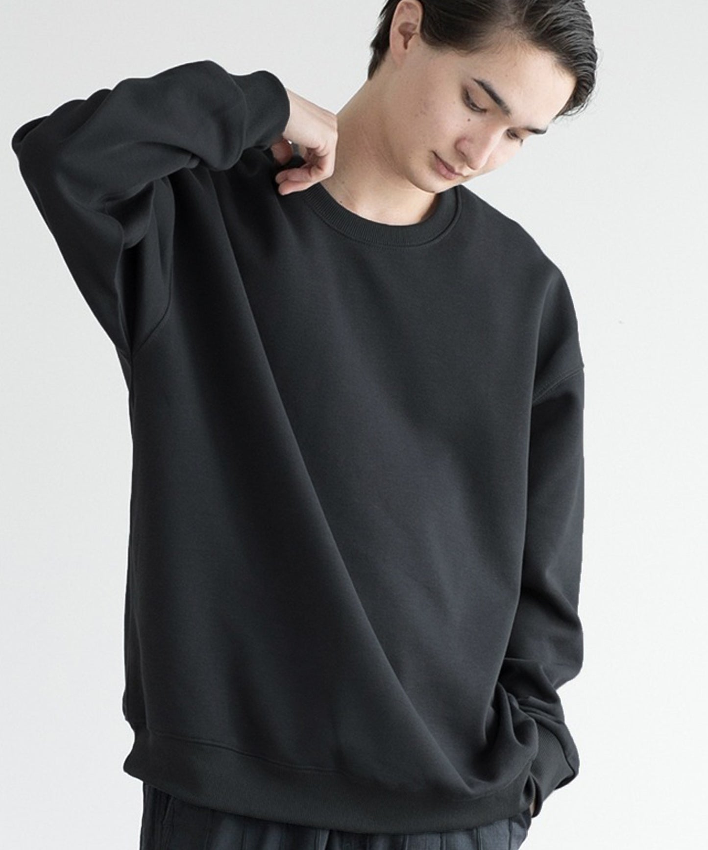 【aimoha MEN】SLIM FIT PULLOVER スリムフィットスウェット