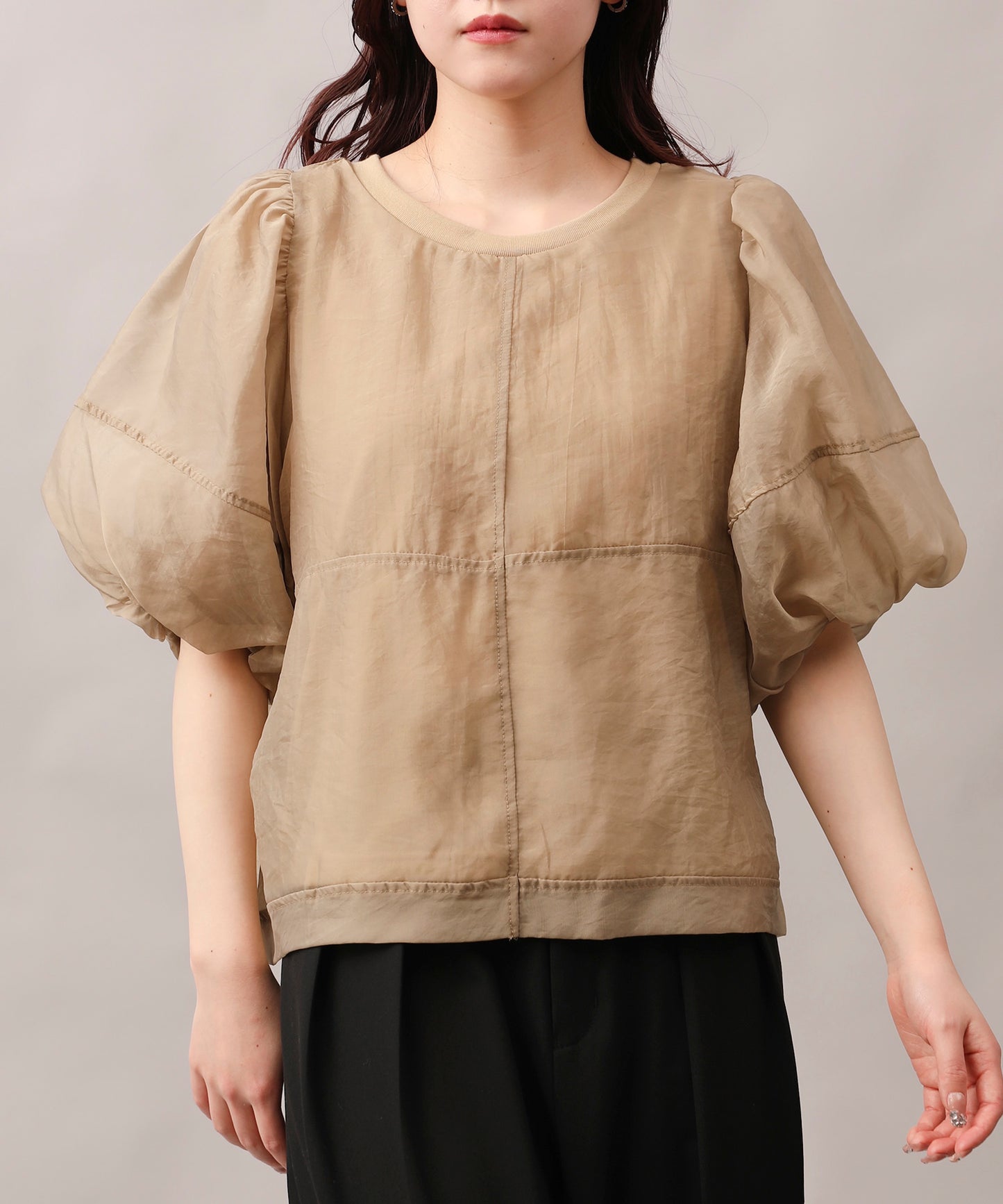 シアーシンプルトップス