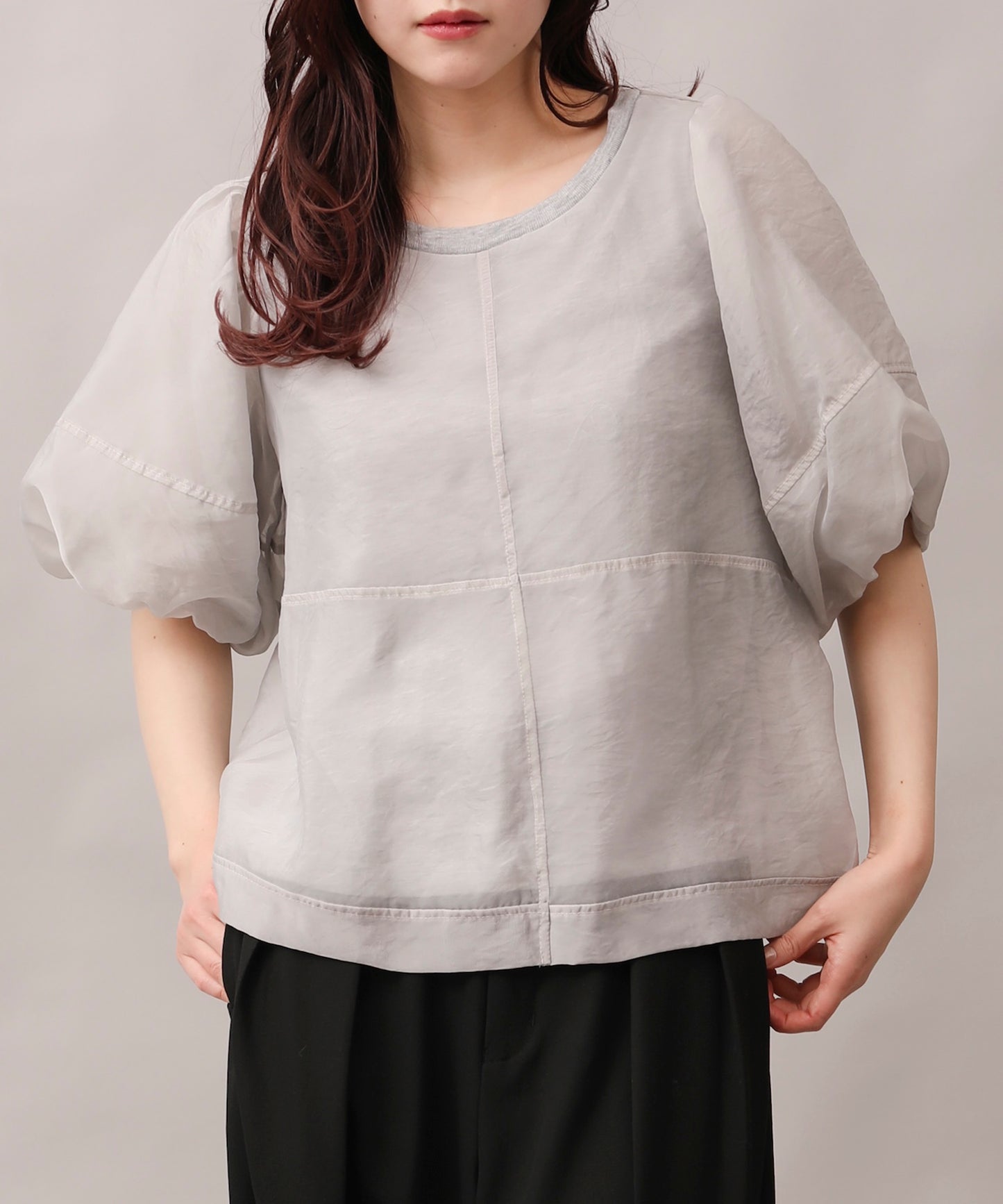 シアーシンプルトップス
