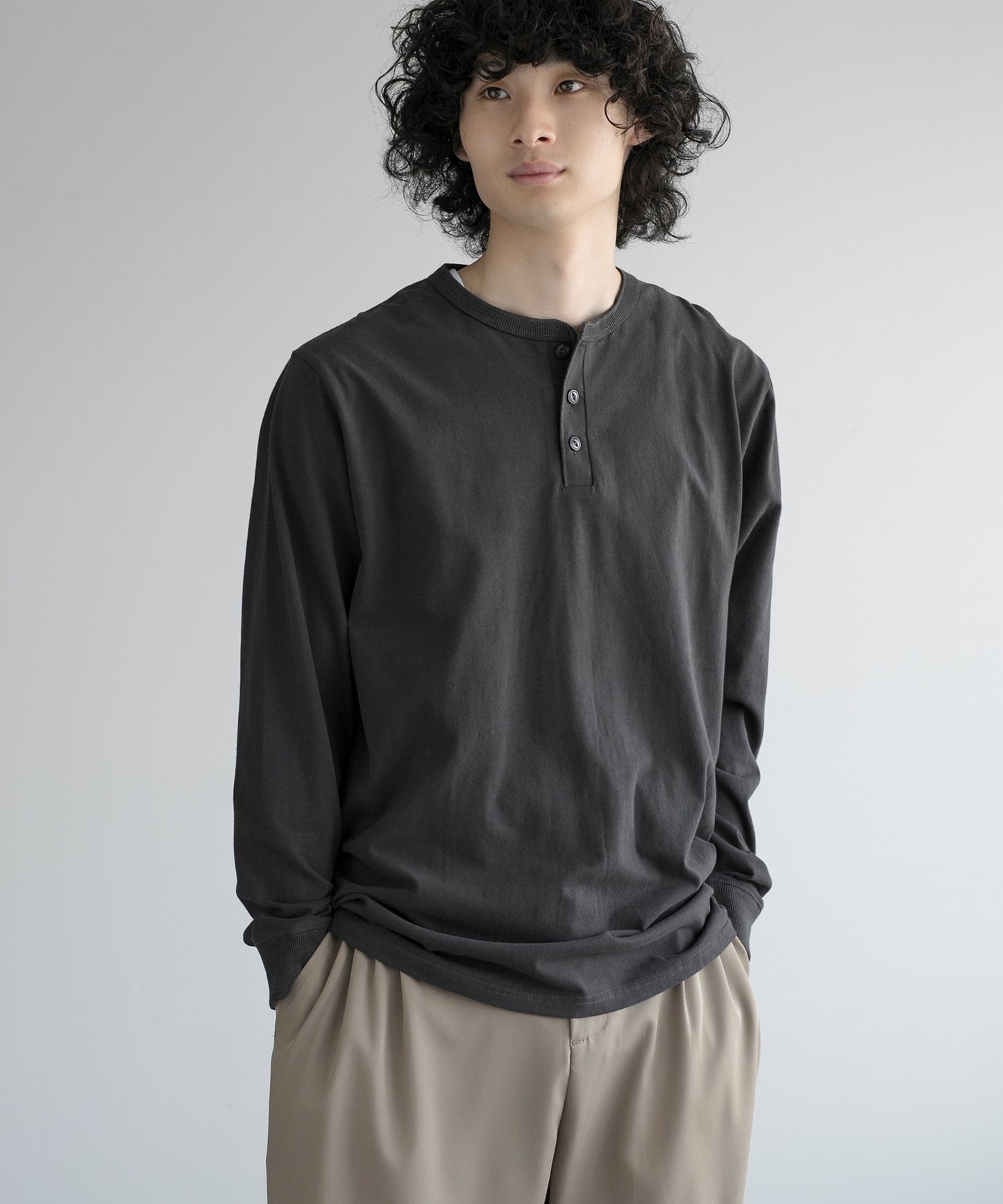 aimoha MEN/ CLASSIC HENLEY LONG SLEEVE