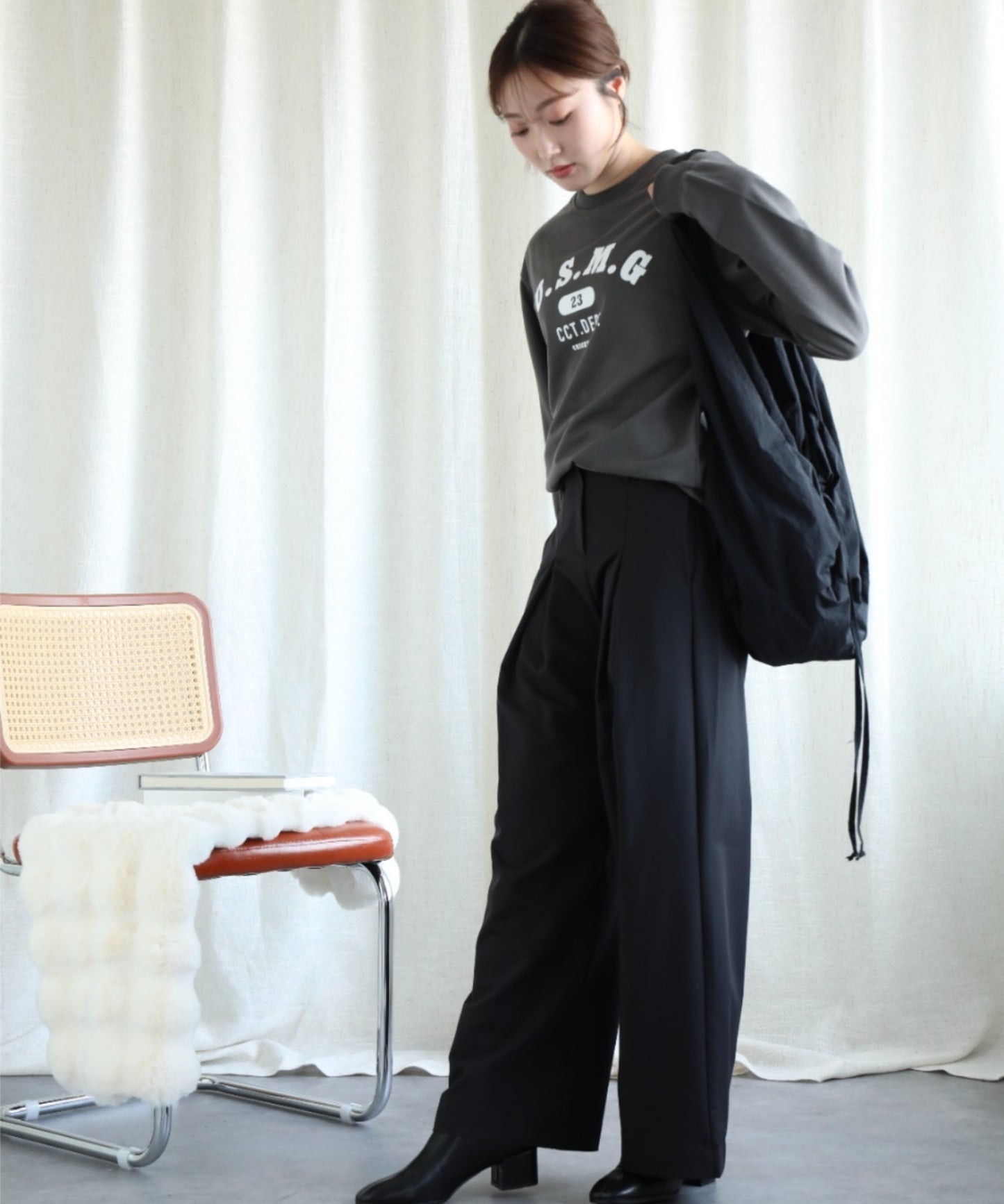 aimoha/カレッジロゴ長袖Tシャツ