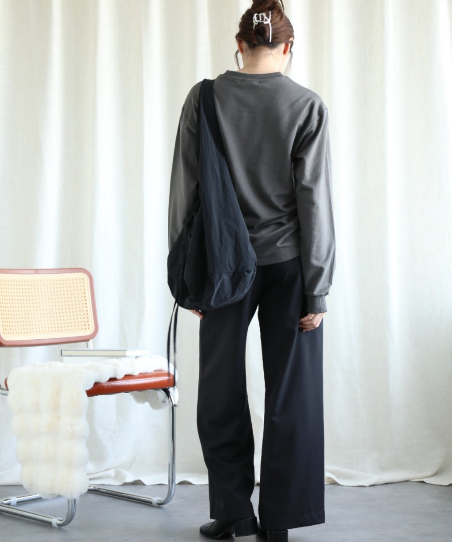 aimoha/カレッジロゴ長袖Tシャツ